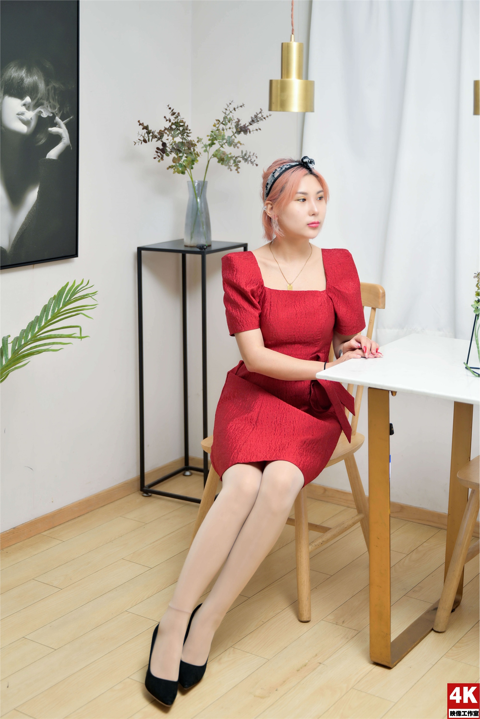 Ligui丽柜 2022.08.17 氛围灯下的肉丝 小發